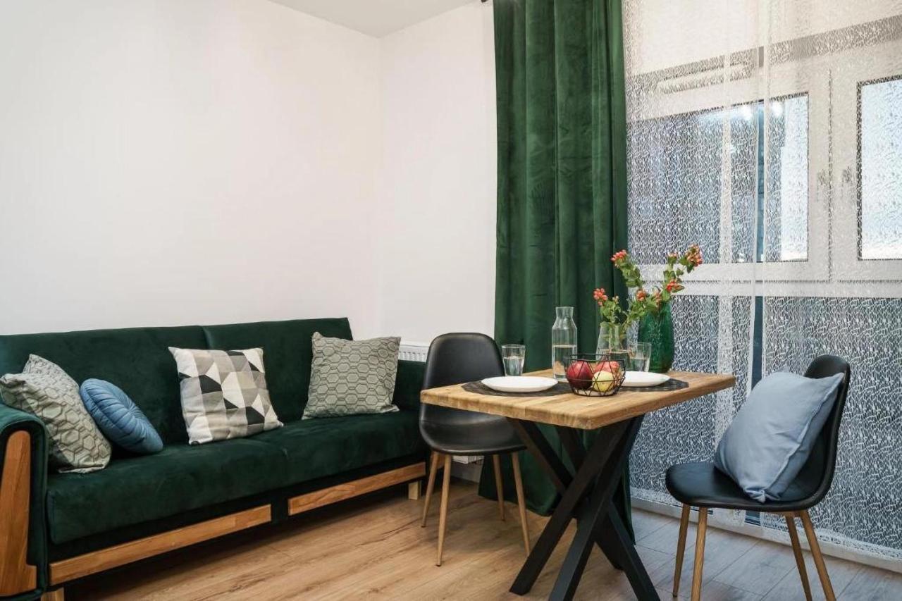 Apartamenty Na Jaworskiej Вроцлав Экстерьер фото