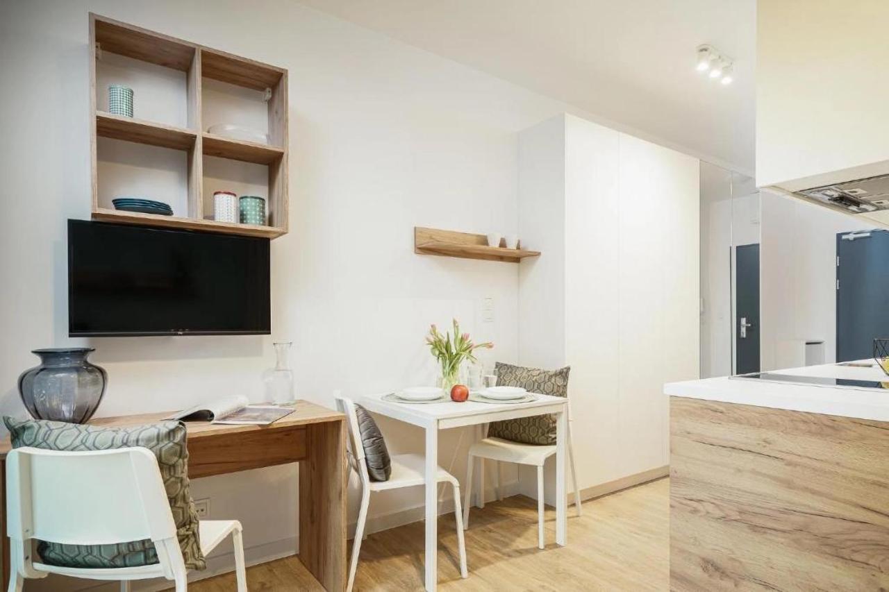 Apartamenty Na Jaworskiej Вроцлав Экстерьер фото