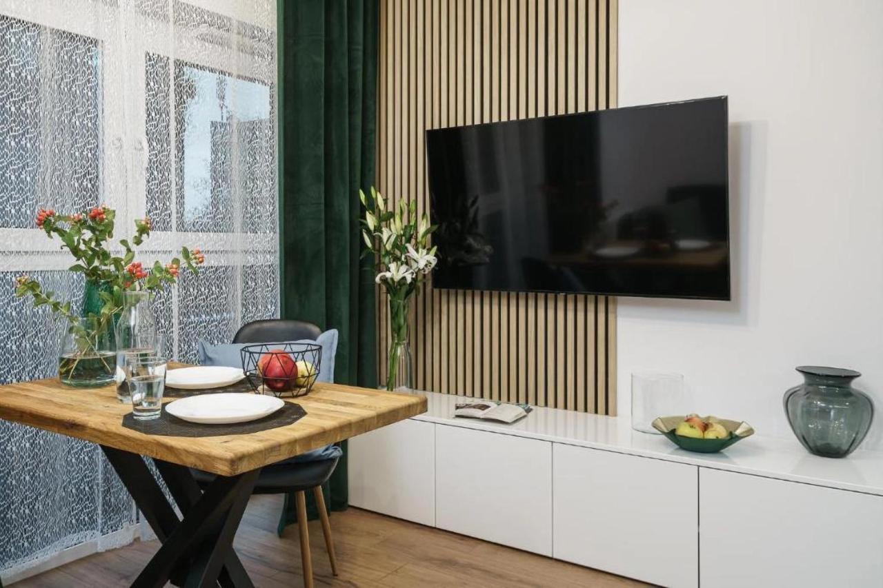 Apartamenty Na Jaworskiej Вроцлав Экстерьер фото